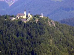 Old Holy Cross Church, Bele Vode
