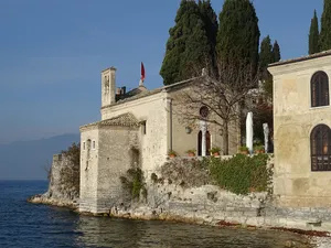 Saint Vigilius church