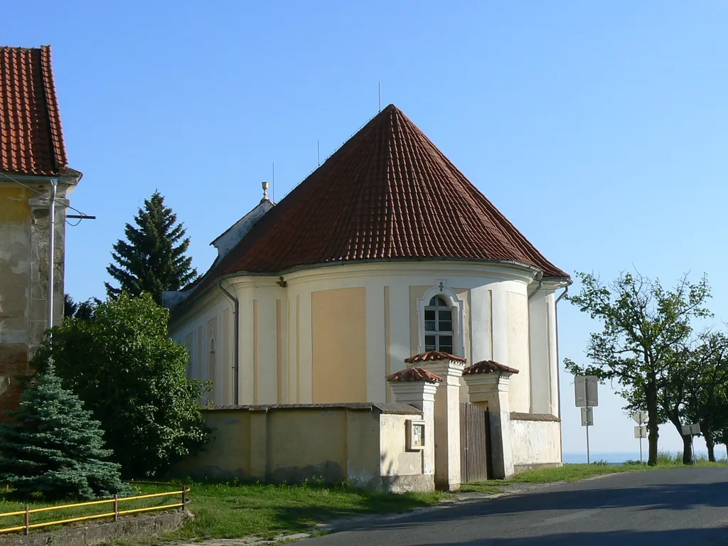 Toleranční evangelický kostel v obci Vysoká na Mělnicku