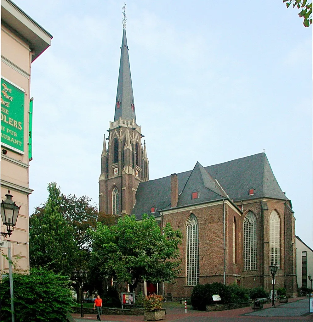 Die evangelische Stadtkirche in Moers