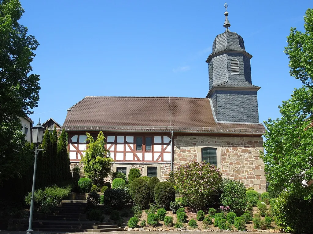 Evangelische Dorfkirche in Obermöllrich