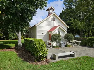 Old St Michael's Church, Henderson